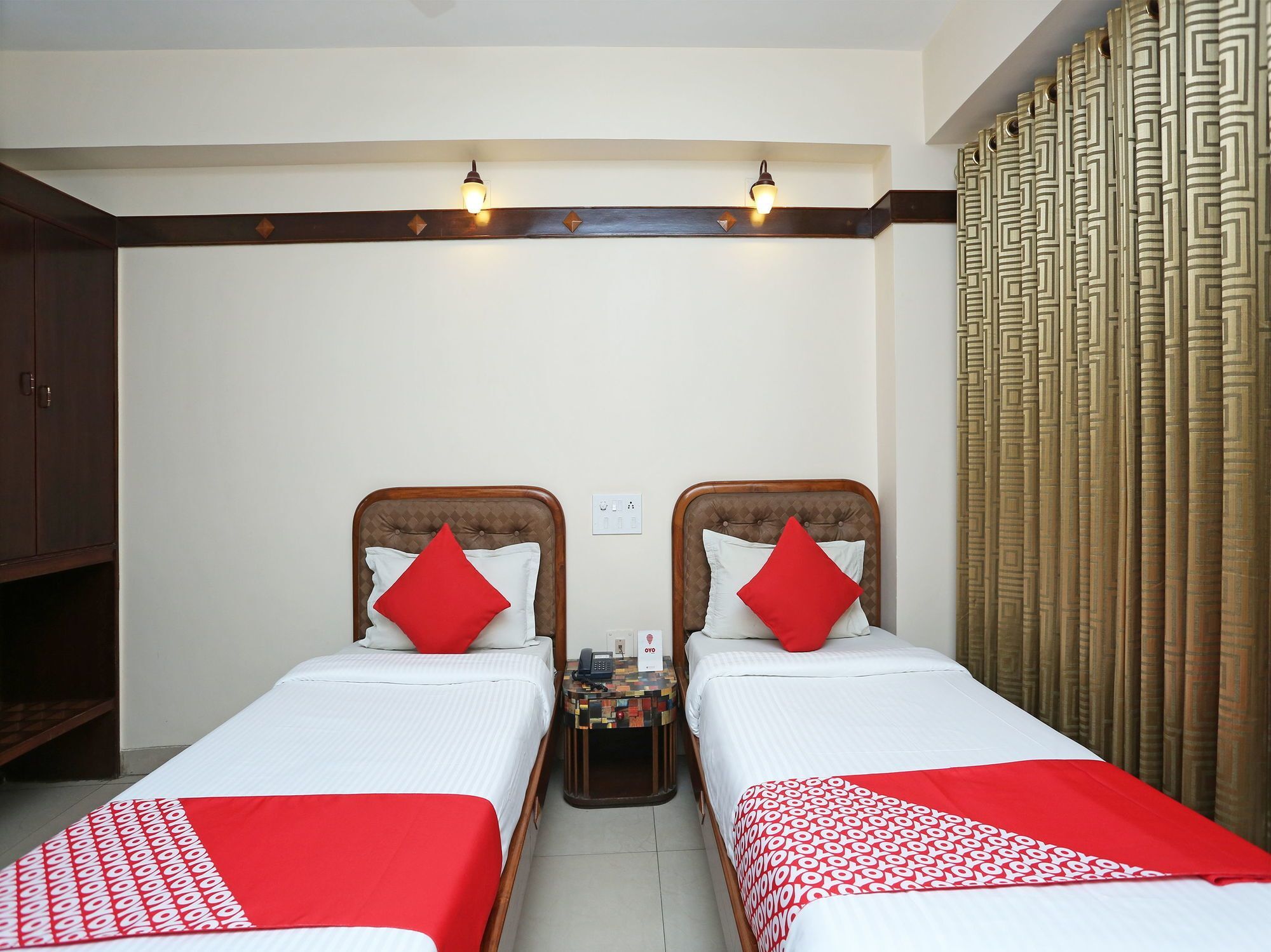 Hotel Amrit Regency Guwahati Exterior foto