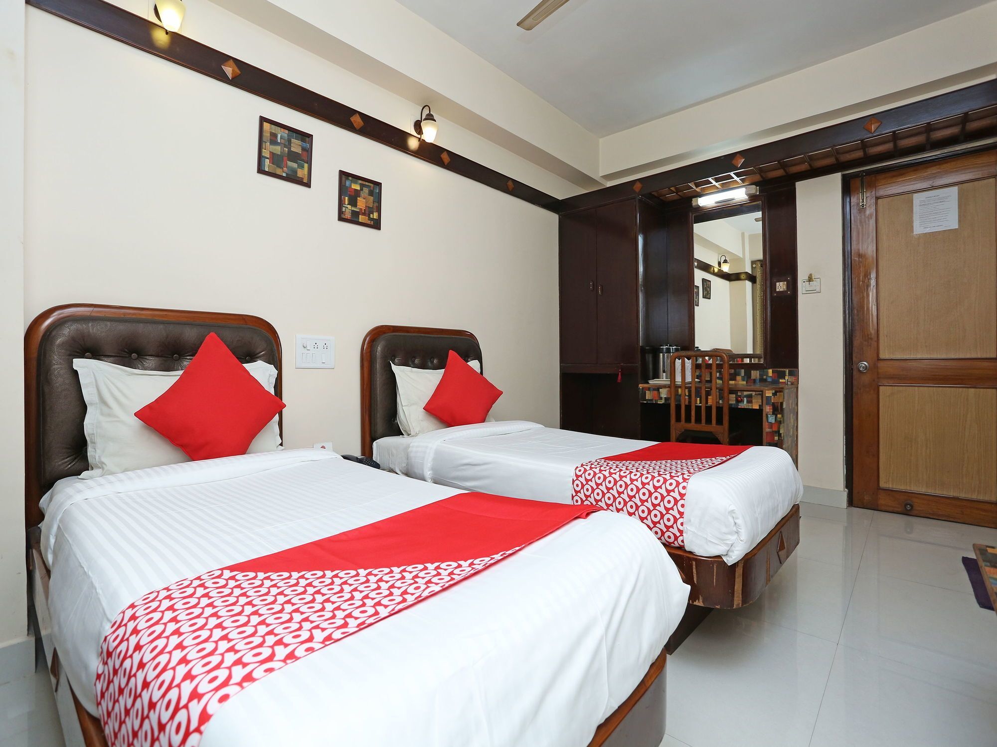 Hotel Amrit Regency Guwahati Exterior foto